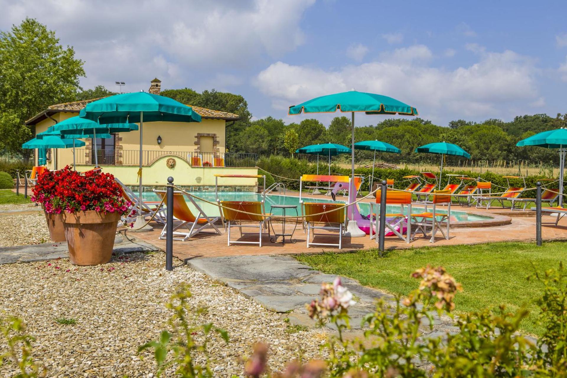 Villa Del Lago - Homelike Villas Кастильоне дел Лаго Екстериор снимка